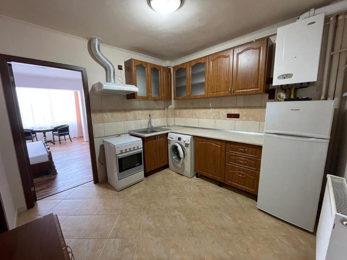 M & I Apartment 3 Marosvásárhely Kültér fotó